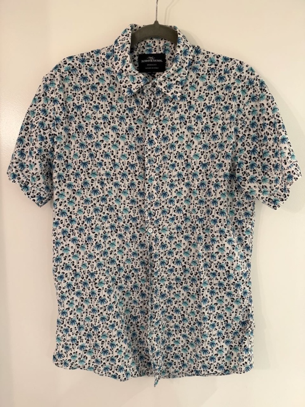 Rodd & Gunn men’s short-sleeve button-up